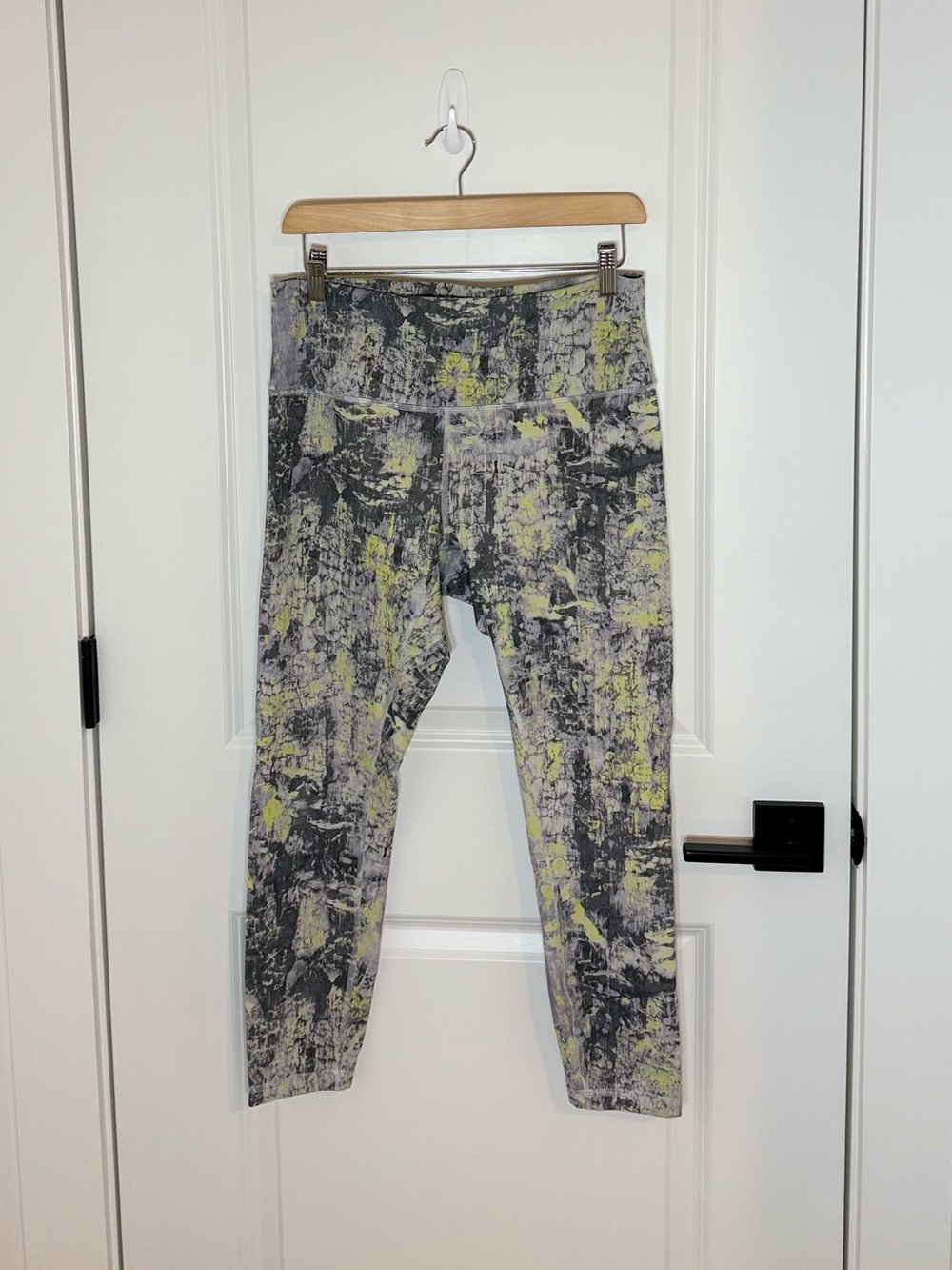 Lululemon Wunder Train High-Rise Crop 23”